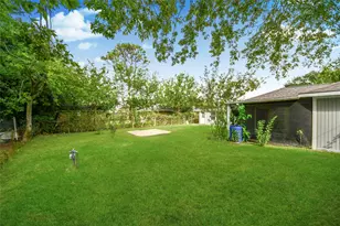 706 Arvana St, Houston, TX 77034 - Photo 8
