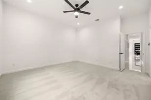 5602 Pershing St, Houston, TX 77033 - Photo 20