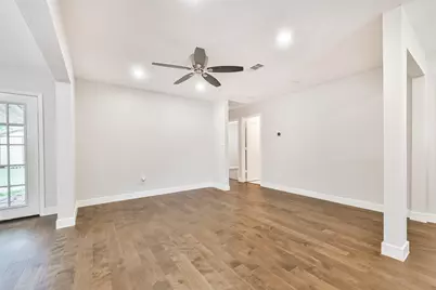 10202 Elmhurst Street, Houston, TX 77075 - Photo 14