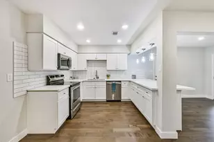 10202 Elmhurst St, Houston, TX 77075 - Photo 18