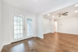 10202 Elmhurst St, Houston, TX 77075 - Photo 22
