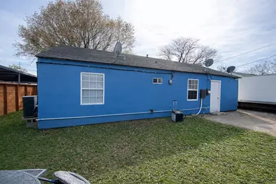 11201 Muscatine Street, Houston, TX 77029 - Photo 10