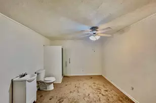 14385 Old Humble Pipeline Rd, Conroe, TX 77302 - Photo 10