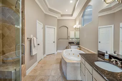 1013 Crocker Street, Houston, TX 77019 - Photo 10