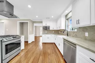 115 Heather Ln, Conroe, TX 77385 - Photo 8