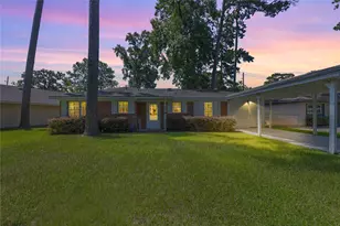 326 Broad Ripple Dr, Houston, TX 77336 - Photo 2