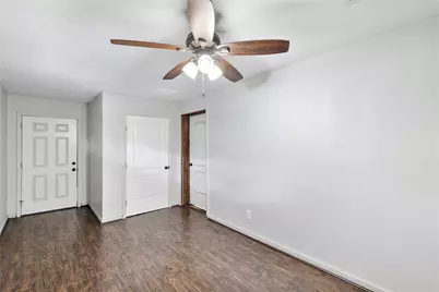 326 Broad Ripple Drive, Houston, TX 77336 - Photo 18