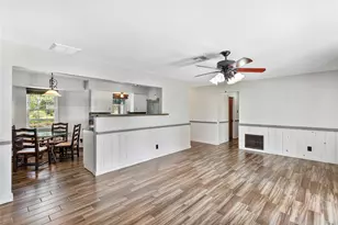 326 Broad Ripple Dr, Houston, TX 77336 - Photo 14