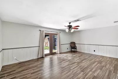 326 Broad Ripple Drive, Houston, TX 77336 - Photo 16