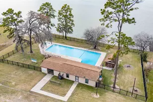 326 Broad Ripple Dr, Houston, TX 77336 - Photo 34