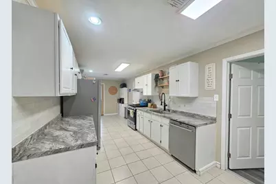 163 Byrd Salyer Road, Blessing, TX 77414 - Photo 8