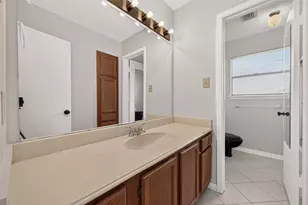 8142 Misty Ridge Ln, Houston, TX 77071 - Photo 24