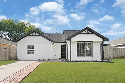 5213 Shirley Street, Baytown, TX 77521 - Photo 1