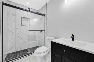 5213 Shirley St, Baytown, TX 77521 - Photo 4