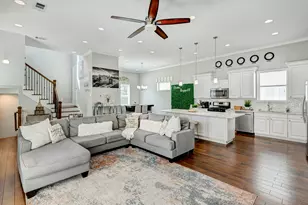 917 W 17th St, Houston, TX 77008 - Photo 12