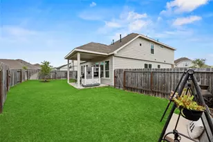 4423 Stephanie Park Ln., Conroe, TX 77304 - Photo 4