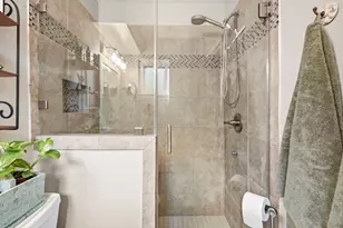 2017 Victoria Ct, League City, TX 77573 - Photo 14
