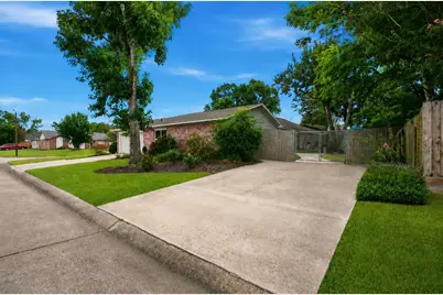 2017 Victoria Court, League City, TX 77573 - Photo 26
