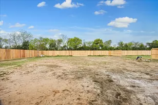 3134 W Tower, Santa Fe, TX 77517 - Photo 34