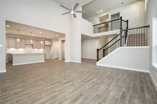 15115 Statice Trl, Houston, TX 77044 - Photo 12