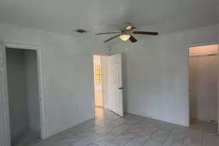 9210 Tacquard Dr, Hitchcock, TX 77563 - Photo 6