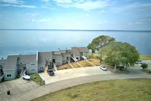 325 Carolcrest Ln, Livingston, TX 77351 - Photo 2