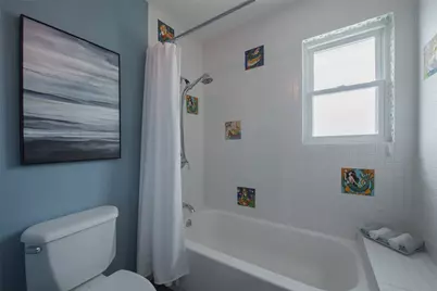 207 Easterly Drive, Tiki Island, TX 77554 - Photo 20