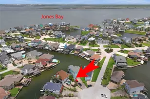 207 Easterly Dr, Tiki Island, TX 77554 - Photo 48
