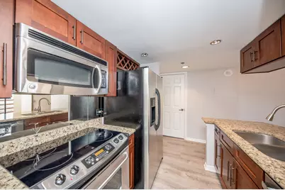 3525 Sage Road #1612, Houston, TX 77056 - Photo 12
