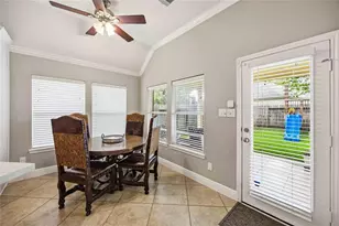 327 Silver Creek Cir, Richmond, TX 77406 - Photo 20