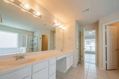 18635 Cypress Lake Village Drive, Cypress, TX 77429 - Photo 18