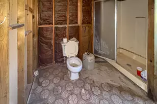 142 W Hickory Cv, Onalaska, TX 77360 - Photo 14