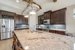 2019 Wild Peregrine Circle Circle, Katy, TX 77494 - Photo 10