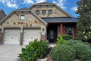 2019 Wild Peregrine Circle Circle, Katy, TX 77494 - Photo 2