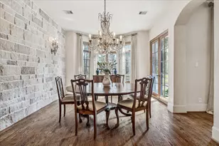 21 W Rivercrest Dr, Houston, TX 77042 - Photo 12