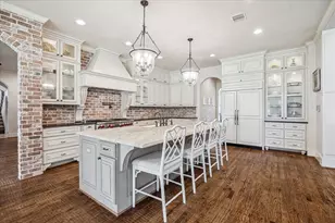 21 W Rivercrest Dr, Houston, TX 77042 - Photo 6