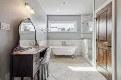 21 W Rivercrest Drive, Houston, TX 77042 - Photo 24