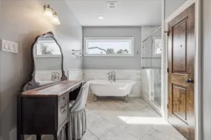 21 W Rivercrest Dr, Houston, TX 77042 - Photo 24