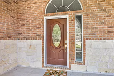 2707 Lake Breeze Lane, Crosby, TX 77532 - Photo 2