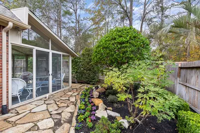 82 S Warbler Bend Circle, The Woodlands, TX 77382 - Photo 34