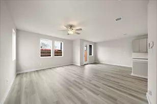 9912 Storehouse Dr, Houston, TX 77080 - Photo 4