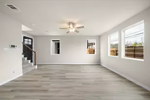 9912 Storehouse Dr, Houston, TX 77080 - Photo 6