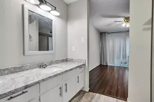 6191 Ludington Dr, Houston, TX 77035 - Photo 24