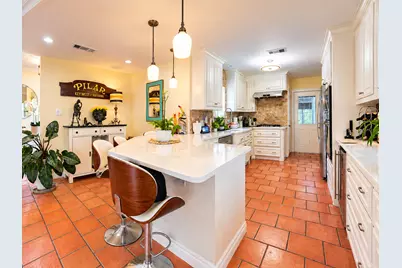 3119 Silver Springs Drive, La Porte, TX 77571 - Photo 8