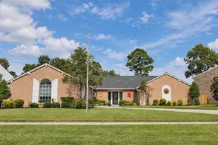 3119 Silver Springs Dr, La Porte, TX 77571 - Photo 1