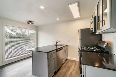 1309 Blair Street #2, Houston, TX 77008 - Photo 8