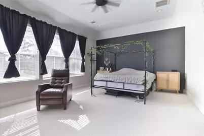 712 Pinemont Canyon Lane, Houston, TX 77018 - Photo 10