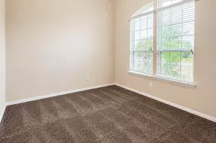 9518 Franklin Dr, Mont Belvieu, TX 77523 - Photo 32