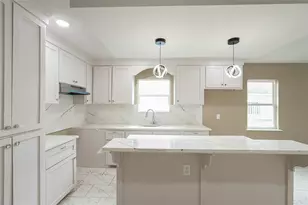 7828 Keller St, Houston, TX 77012 - Photo 12
