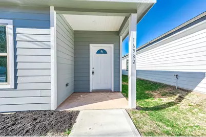 16982 W Hammon, Montgomery, TX 77316 - Photo 2